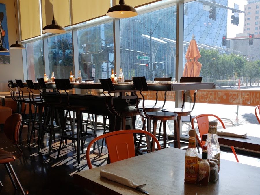 MTO Cafe Main St - Downtown